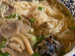 竹荪乌鸡面-下面馆