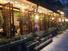-泡桐树街