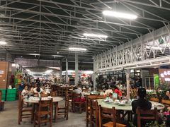 大堂-清水湾3号(东方小周海鲜店)