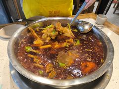 -肖肖酸萝卜鱼火锅(总店)