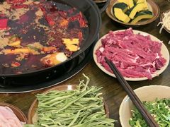 -黄潇洒老火锅(九眼桥宏济巷店)