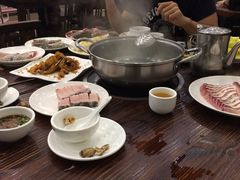 -正能量脆肉鲩火锅