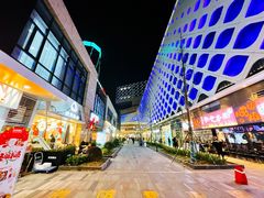 -宝龙城(杭州滨江店)
