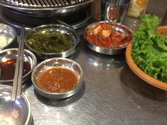 -釜山火炉·海鲜烤肉(紫藤路店)