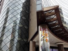 -尊爵天际大饭店 (近台茂)