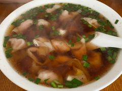 小馄饨红汤-吴家馄饨