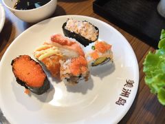 寿司-美洲岛烤肉自助餐厅