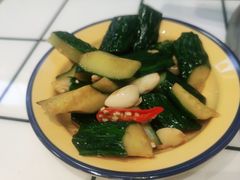 -晓彭肥肠鸡·泡椒鸡火锅(水木天地店)