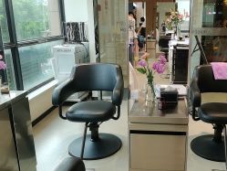 -意廊 Hair Salon
