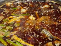 -肖肖酸萝卜鱼火锅(总店)