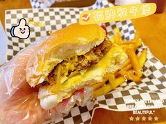 招牌汉堡-UMAMI乌玛米披萨·汉堡·清真Halal(红岭北店)