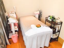 -菲秀家科技美颜SPA生活馆