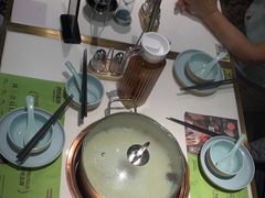 -洪氏嗨捞·猪肚鸡火锅(阳光天地店)