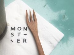 -怪兽咖啡 Monster Cafe
