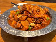 -俭寨大盘鸡·手抓肉·烧烤新疆菜(乌苏路店)