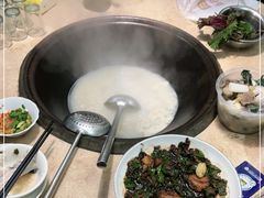 -陈大锅·岳阳鱼馆·地道岳阳菜(美食街店)