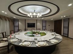 -聚春园自助餐厅(东街口店)