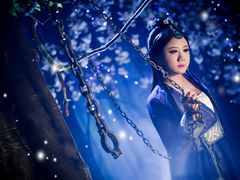 -九月鹰飞汉服摄影工作室
