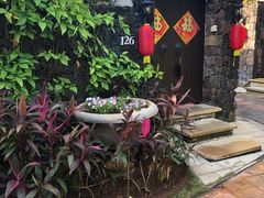 -三亚亚龙湾五号度假别墅酒店