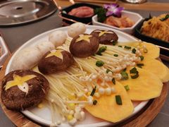 -金龙烧烤·牛肉面(西塔店)