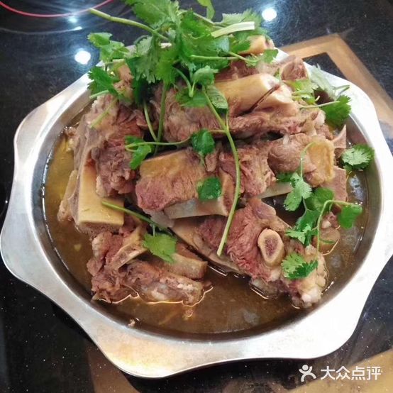 小公牛牛肉火锅