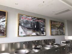 -万润国际酒店用品市场(曹安国际商城店)