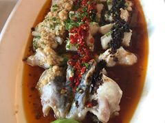 三色回头鱼-巴陵全鱼席(湖南老字号汴河街店 )