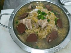 -老码头黑皮肘子锅包肉熏酱水饺(文政街店)