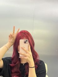 -Tloml salon