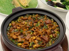 -品海楼·大连海胆锅贴馆(东港店)