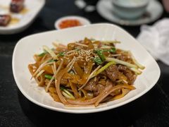 干炒牛河粉-誉八仙酒楼(静安大悦城店)