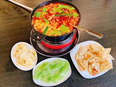 -湘肠香火锅店(团结湖店)