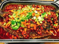 -鱼众不同·鸡公煲·烤全鱼(国顺路店)