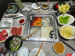 -海底捞火锅(银泰中心店)