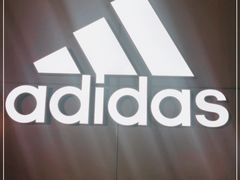 -adidas(正佳广场店)