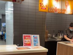 -麦当劳(百联西郊购物中心店)