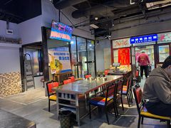 -马路牙子烧烤音乐酒馆(望京店)