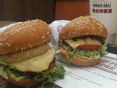 -The Habit Burger Grill 哈比特汉堡(复兴soho店)