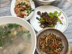 -蔼若春.传承云南菜(金碧公园店)