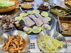 -黑豚黨韩国烤肉料理(悦然时光店)