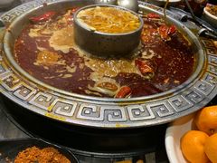 -杨肥肠火锅大排档(火车站花园店)