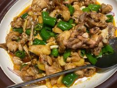 -绿草地·湘菜(7mall店)