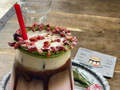 花环-BE NORMAL CAFE(霞溪路店)