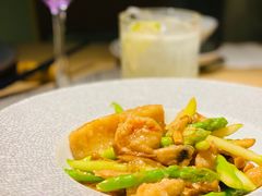 -穹六人间 people 6(岳阳路店)