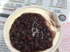 红豆双皮奶-义顺牛奶公司(铜锣湾骆克道店)