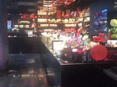 -Salon de The de Joel Robuchon(外滩18号店)