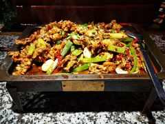 怪椒平锅蛙-蛙舍·炭烧牛蛙(东百中心店)