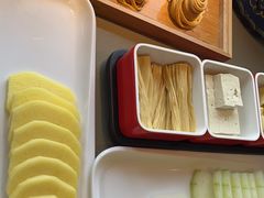 -享月汤皇(高新路店)