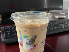 -瑞幸咖啡(长宁来福士B1层店)