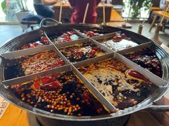 -白乐天毛肚火锅馆(南滨路店)